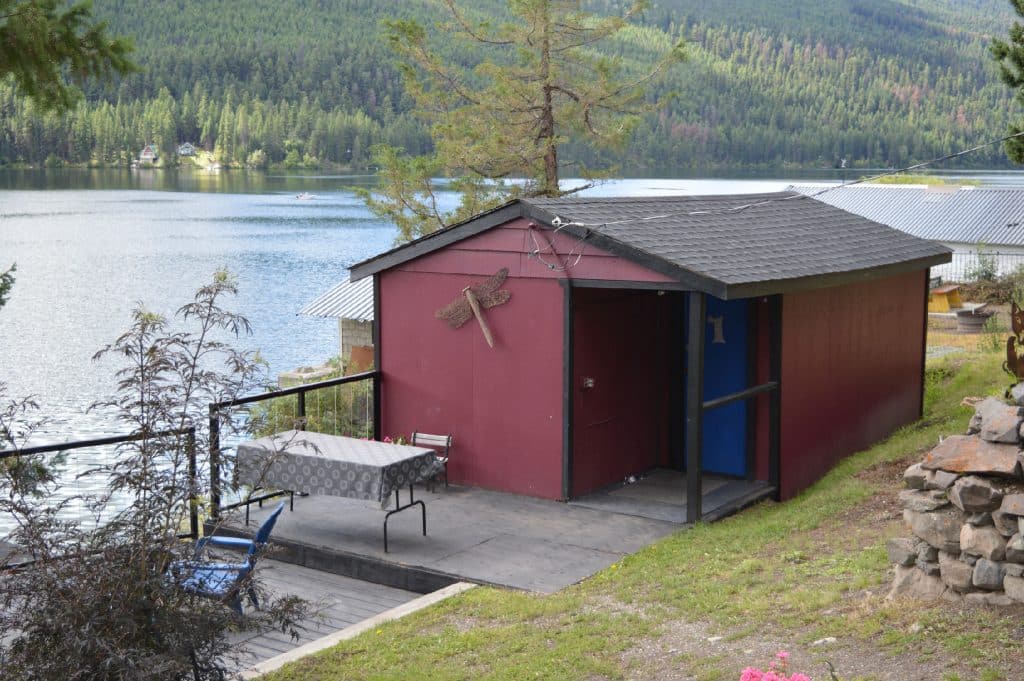 cabin 1 lakeside exterior